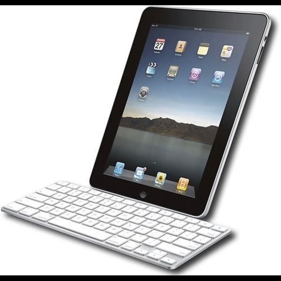 *Discontinued* Apple Keyboard Doc - Picture 3 of 6